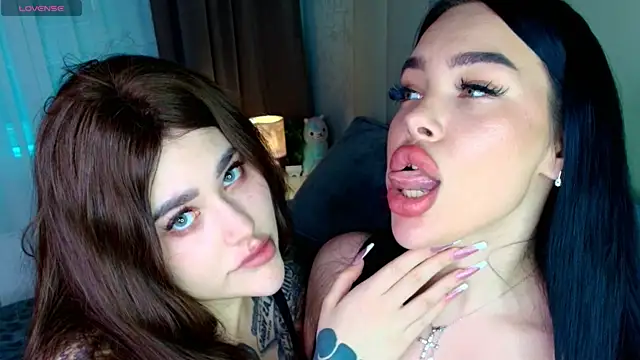 katerine Monroe online show from May 13, 2026, 4:14 pm