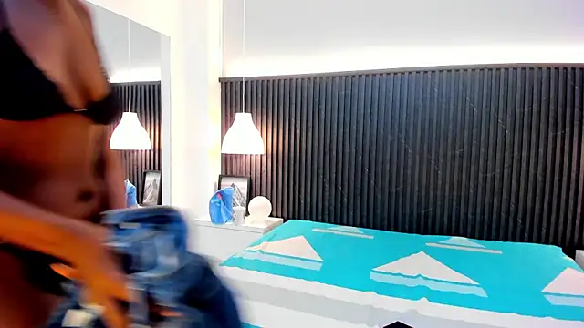 Snapshot of keisha_collins chatting on September 19, 2025, 11:25 am keisha collins online show from September 19, 2025, 11:25 am