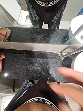 Gamecoc online show from December 19, 2025, 10:28 am