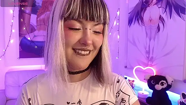 lil candy77 online show from January 17, 2026, 12:09 pm