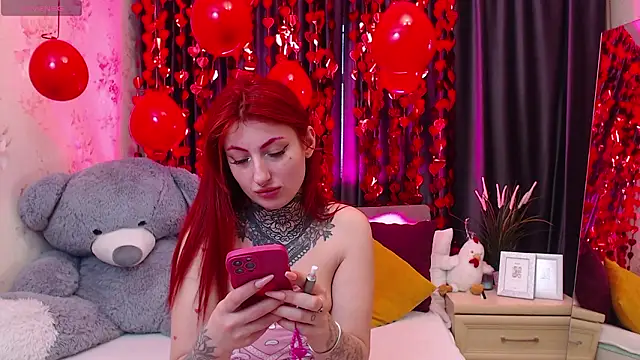 Snapshot of Nina_Blum_ chatting on February 14, 2026, 6:46 am Nina Blum online show from February 14, 2026, 6:46 am