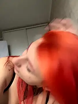 Snapshot of Nina_Blum_ chatting on November 23, 2025, 7:18 am Nina Blum online show from November 23, 2025, 7:18 am