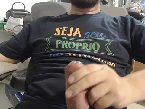 Snapshot of PoneiHetero chatting on November 24, 2025, 9:26 pm PoneiHetero online show from November 24, 2025, 9:26 pm