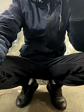 bmwe71 online show from November 17, 2025, 2:10 pm