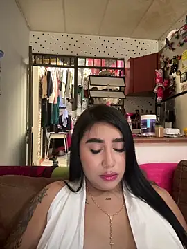 Sophie Dreamss online show from May 19, 2026, 8:38 pm