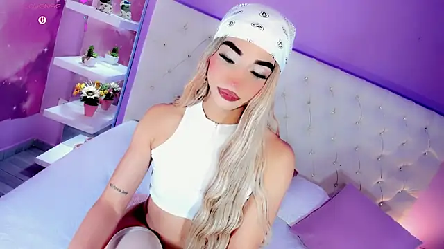 Snapshot of Nauthy_girl chatting on May 28, 2026, 3:03 am Nauthy girl online show from May 28, 2026, 3:03 am