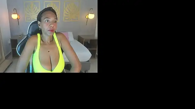 Snapshot of coral15_ chatting on September 23, 2025, 11:50 am coral15 online show from September 23, 2025, 11:50 am