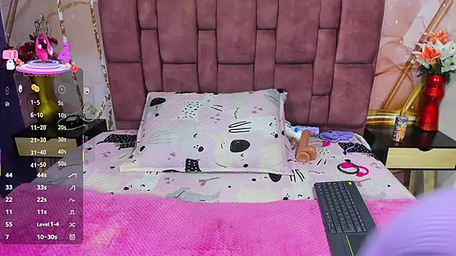 ada piter online show from November 16, 2025, 4:28 am