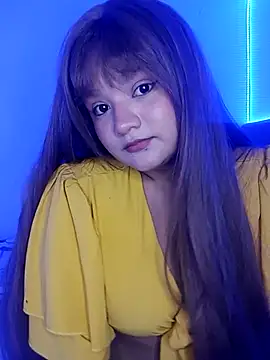 Sofia18hotdding online show from October 19, 2025, 11:18 pm