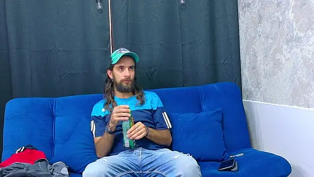 Snapshot of hairy_mannn chatting on September 8, 2025, 7:24 pm hairy mannn online show from September 8, 2025, 7:24 pm