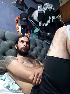 Snapshot of hairy_mannn chatting on January 11, 2026, 2:24 pm hairy mannn online show from January 11, 2026, 2:24 pm