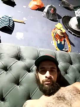 Snapshot of hairy_mannn chatting on October 3, 2025, 4:52 pm hairy mannn online show from October 3, 2025, 4:52 pm