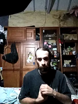 Snapshot of hairy_mannn chatting on January 12, 2026, 11:06 am hairy mannn online show from January 12, 2026, 11:06 am