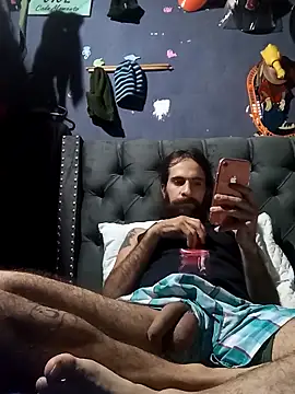 Snapshot of hairy_mannn chatting on October 14, 2025, 8:15 am hairy mannn online show from October 14, 2025, 8:15 am