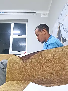 Snapshot of LuciousLyon chatting on March 16, 2026, 10:01 pm LuciousLyon online show from March 16, 2026, 10:01 pm