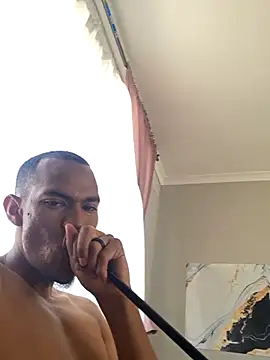 Snapshot of LuciousLyon chatting on March 8, 2026, 1:36 pm LuciousLyon online show from March 8, 2026, 1:36 pm