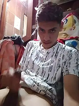 aispuro8505 online show from January 10, 2026, 8:09 am