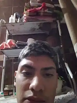 Snapshot of aispuro8505 chatting on February 24, 2026, 7:42 am aispuro8505 online show from February 24, 2026, 7:42 am