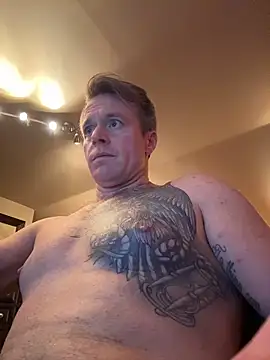 Snapshot of DILFiGuess11 chatting on March 29, 2026, 2:46 am DILFiGuess11 online show from March 29, 2026, 2:46 am