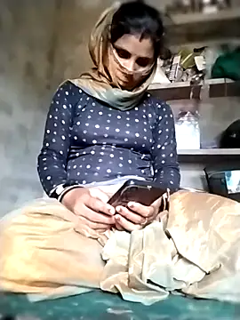 Hot soliya online show from October 2, 2025, 9:56 am