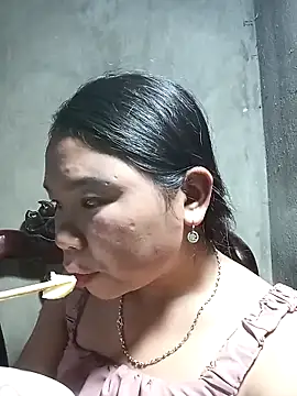 Snapshot of may-squirl chatting on October 16, 2025, 1:08 pm may-squirl online show from October 16, 2025, 1:08 pm