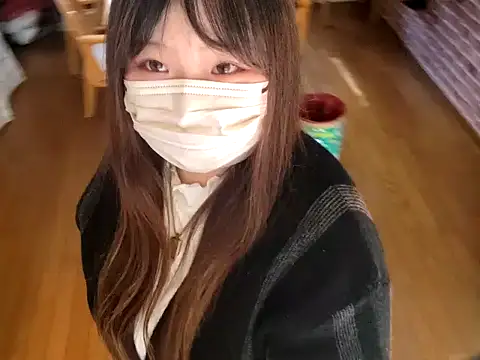 Snapshot of AYA_dayo chatting on November 4, 2025, 1:42 am AYA dayo online show from November 4, 2025, 1:42 am