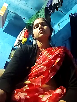 Snapshot of Jooli_xx chatting on March 25, 2026, 3:55 pm Jooli xx online show from March 25, 2026, 3:55 pm