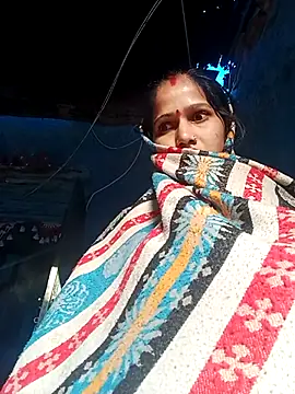 Jooli xx online show from December 5, 2025, 2:21 am