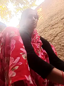 Snapshot of Jooli_xx chatting on March 12, 2026, 11:14 am Jooli xx online show from March 12, 2026, 11:14 am