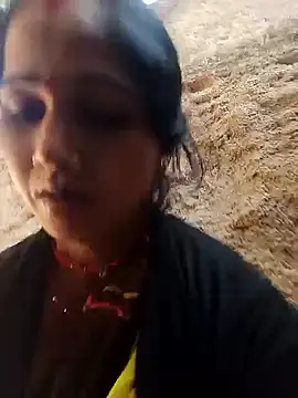 Snapshot of Jooli_xx chatting on March 6, 2026, 4:07 am Jooli xx online show from March 6, 2026, 4:07 am