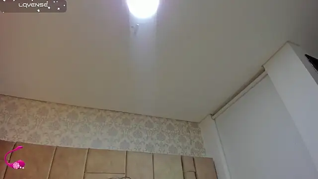 ambar 69  online show from October 28, 2025, 3:51 am