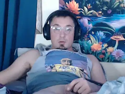 YoBlezz online show from November 13, 2025, 8:02 pm