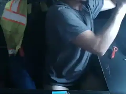 YoBlezz online show from October 22, 2025, 6:13 am