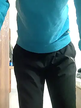 Snapshot of johnysinsr chatting on December 1, 2025, 3:29 am johnysinsr online show from December 1, 2025, 3:29 am