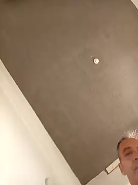 Snapshot of Meliwem12 chatting on November 3, 2025, 10:30 am Meliwem12 online show from November 3, 2025, 10:30 am