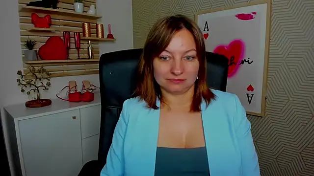 Snapshot of angelaSamt chatting on May 7, 2026, 5:44 am angelaSamt online show from May 7, 2026, 5:44 am