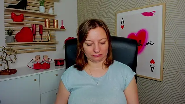 Snapshot of angelaSamt chatting on April 27, 2026, 5:38 am angelaSamt online show from April 27, 2026, 5:38 am