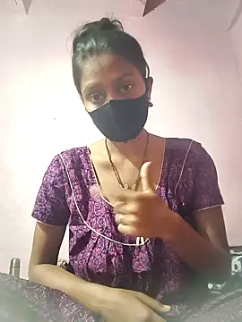 posewith online show from October 14, 2025, 10:09 pm