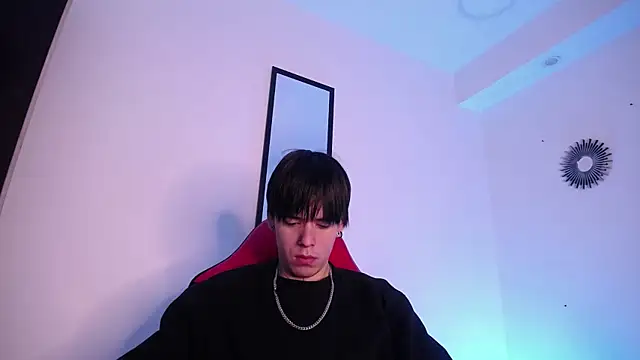 Snapshot of Anhonymus_ chatting on November 10, 2025, 3:44 am Anhonymus online show from November 10, 2025, 3:44 am