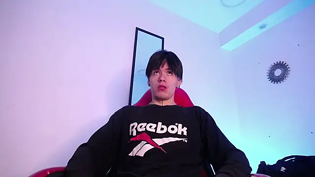 Snapshot of Anhonymus_ chatting on November 9, 2025, 3:43 am Anhonymus online show from November 9, 2025, 3:43 am