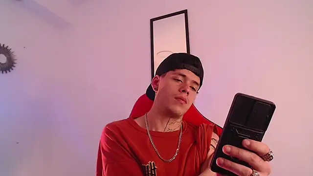 Snapshot of Anhonymus_ chatting on September 27, 2025, 4:07 am Anhonymus online show from September 27, 2025, 4:07 am