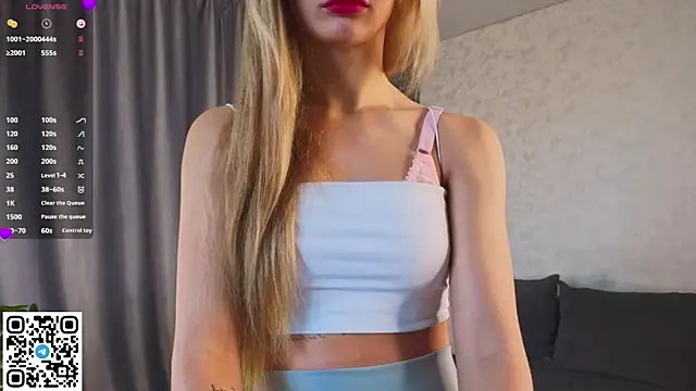 Snapshot of NaughtySeraphine chatting on April 15, 2026, 5:02 am NaughtySeraphine online show from April 15, 2026, 5:02 am