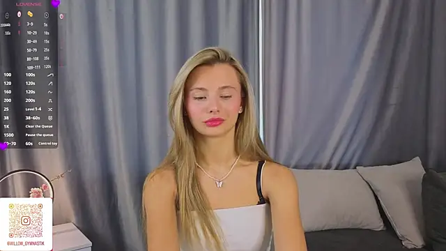 Snapshot of NaughtySeraphine chatting on April 6, 2026, 5:08 am NaughtySeraphine online show from April 6, 2026, 5:08 am