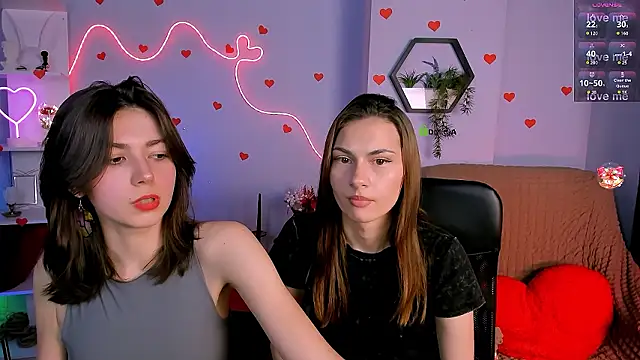 Snapshot of kitniss_dreamy chatting on February 10, 2026, 3:22 pm kitniss dreamy online show from February 10, 2026, 3:22 pm