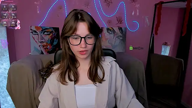 kitniss dreamy online show from June 11, 2026, 12:32 am