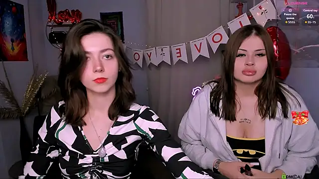 Snapshot of kitniss_dreamy chatting on February 17, 2026, 8:50 pm kitniss dreamy online show from February 17, 2026, 8:50 pm