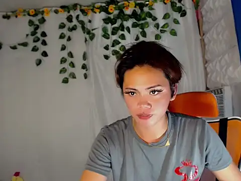 sugar pussy69 online show from January 17, 2026, 4:32 pm