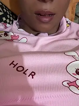 Snapshot of Romantic-jeeva chatting on September 30, 2025, 3:29 pm Romantic-jeeva online show from September 30, 2025, 3:29 pm