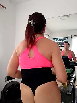 Snapshot of AngelinRedLatina chatting on April 5, 2026, 12:56 pm AngelinRedLatina online show from April 5, 2026, 12:56 pm