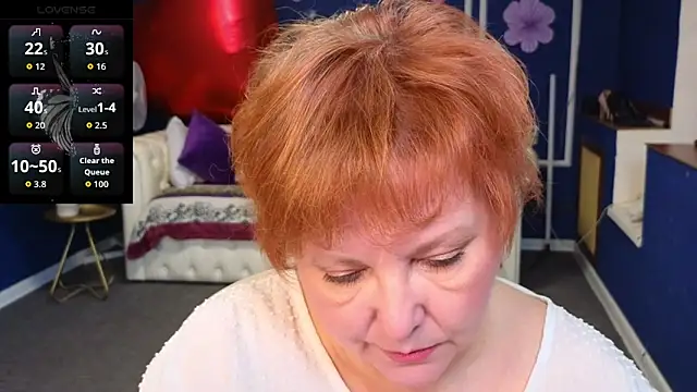 Kira Kenett online show from May 15, 2026, 7:06 am